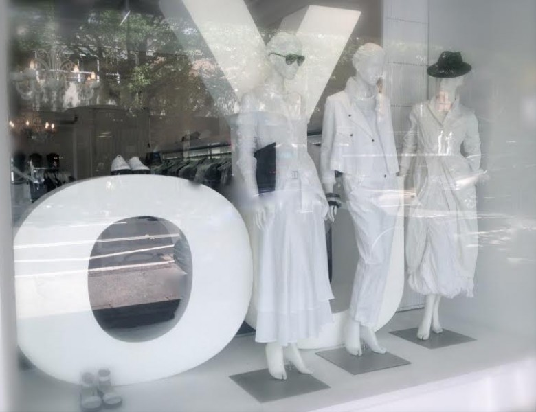 Artwear on Queen