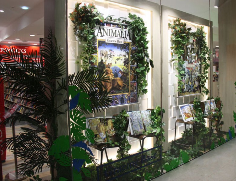 Dymocks